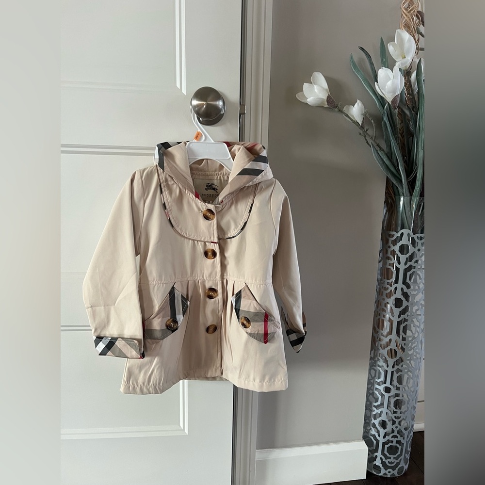 Burberry Kids Beige Raincoat with Plaid Trim
